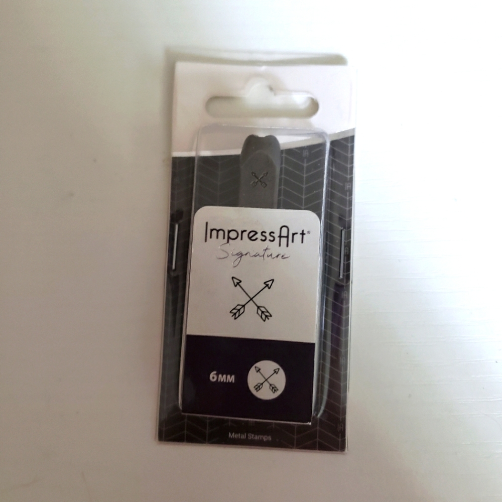 🌻🆕️ impressart • crossed arrows metal stamp